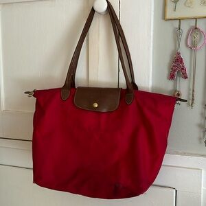 Red le pilage tote bag